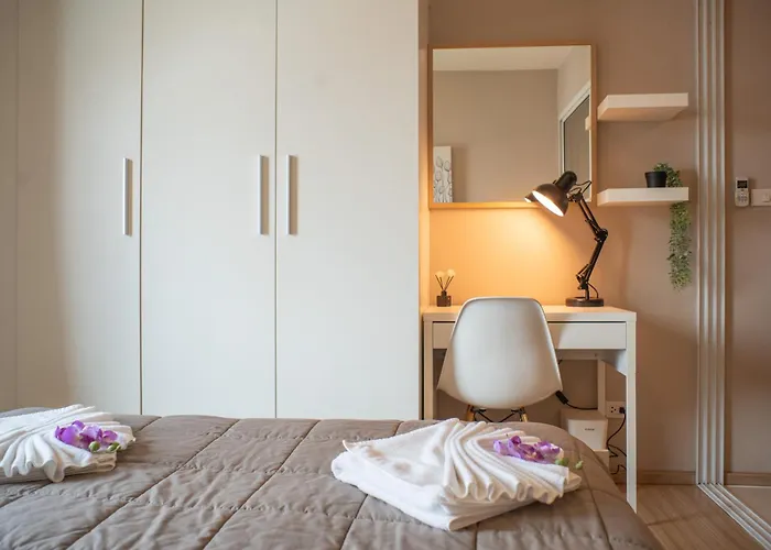Favstay Ramkhamhaeng, Stylish 1br Apartment *